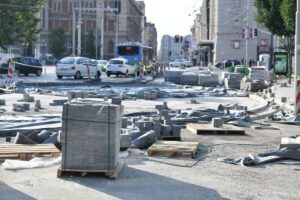 1762942242-1750317937-kocke-trg-.format-avif.width-1200