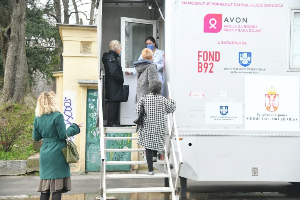 1764156408-1647516864-mobilni-ma.format-avif.width-1200