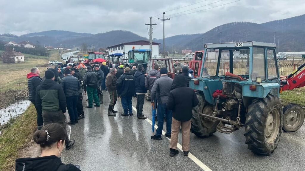 1771935091-protest-i-blokada-pol.format-avif.width-1200