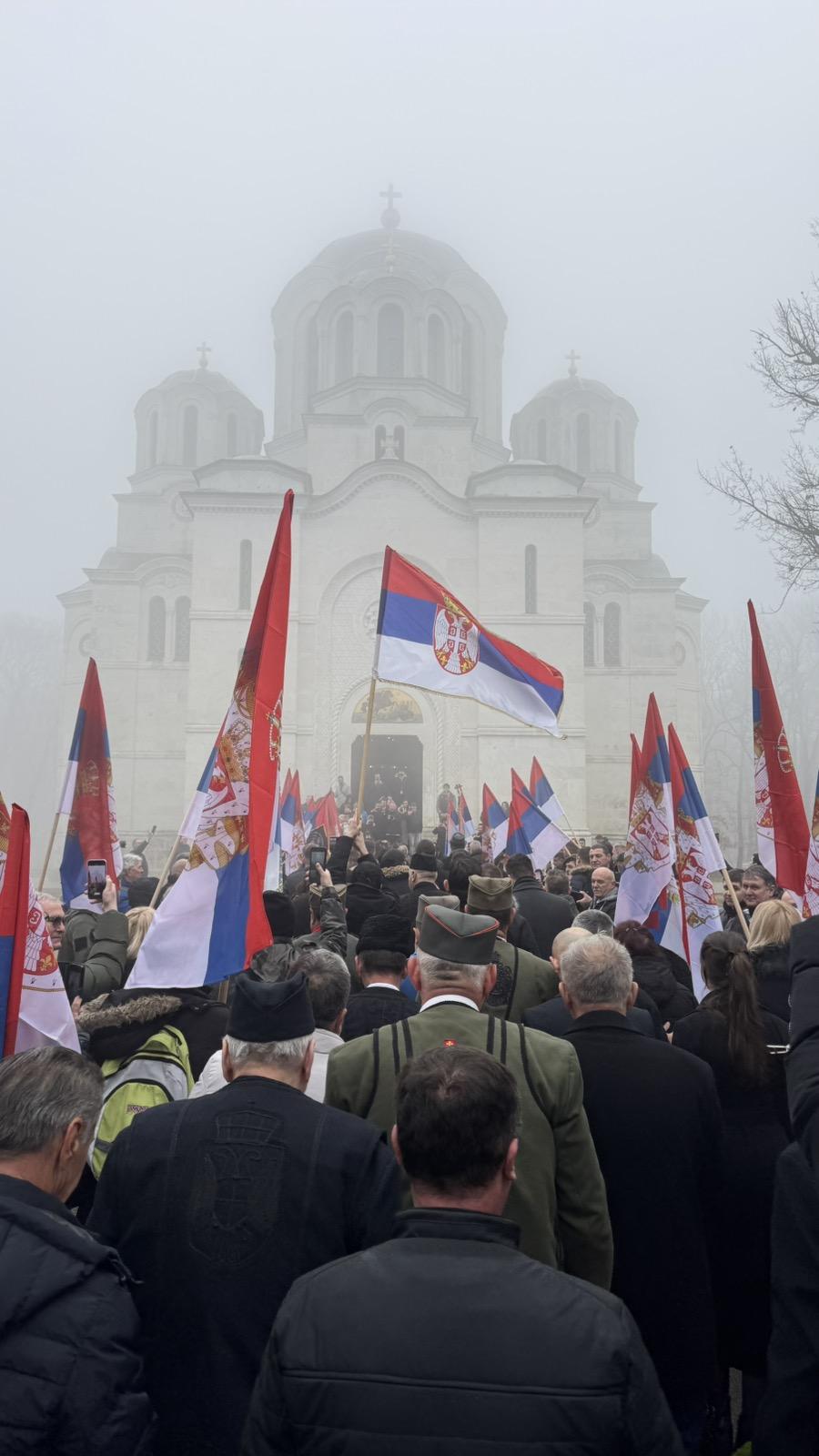 Селецтед-пхото-(22)