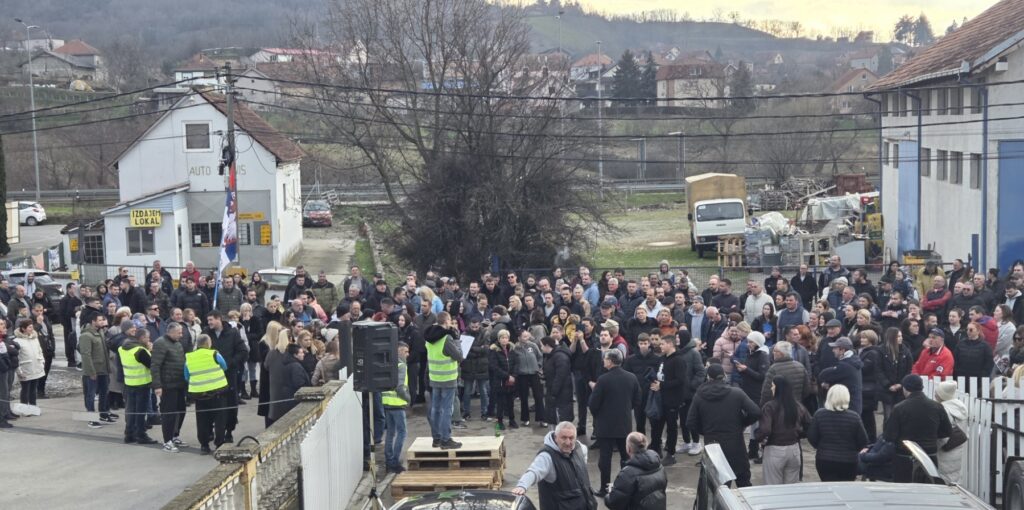 vrcin-ekofarm-protest