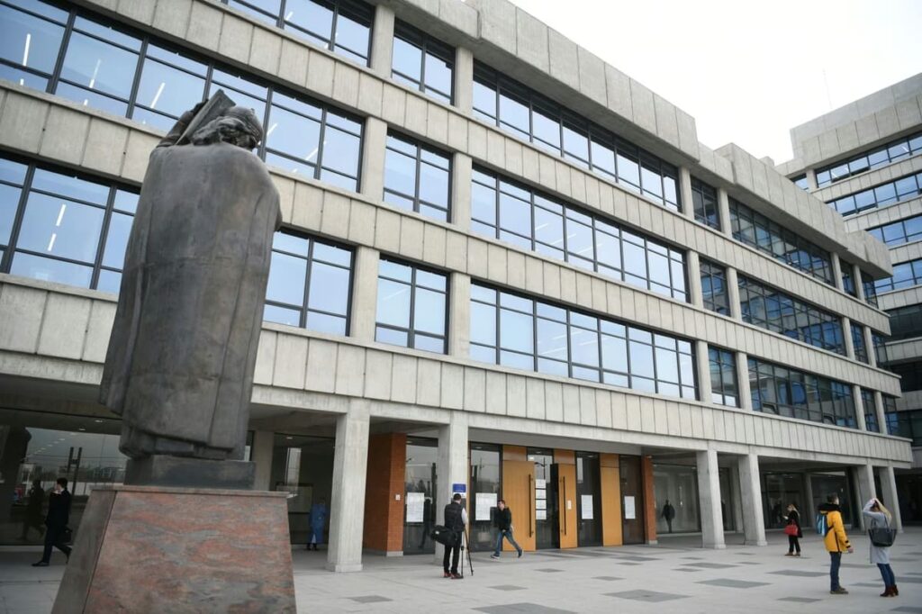 1762942978-FIL-3954-01.format-avif.width-1200