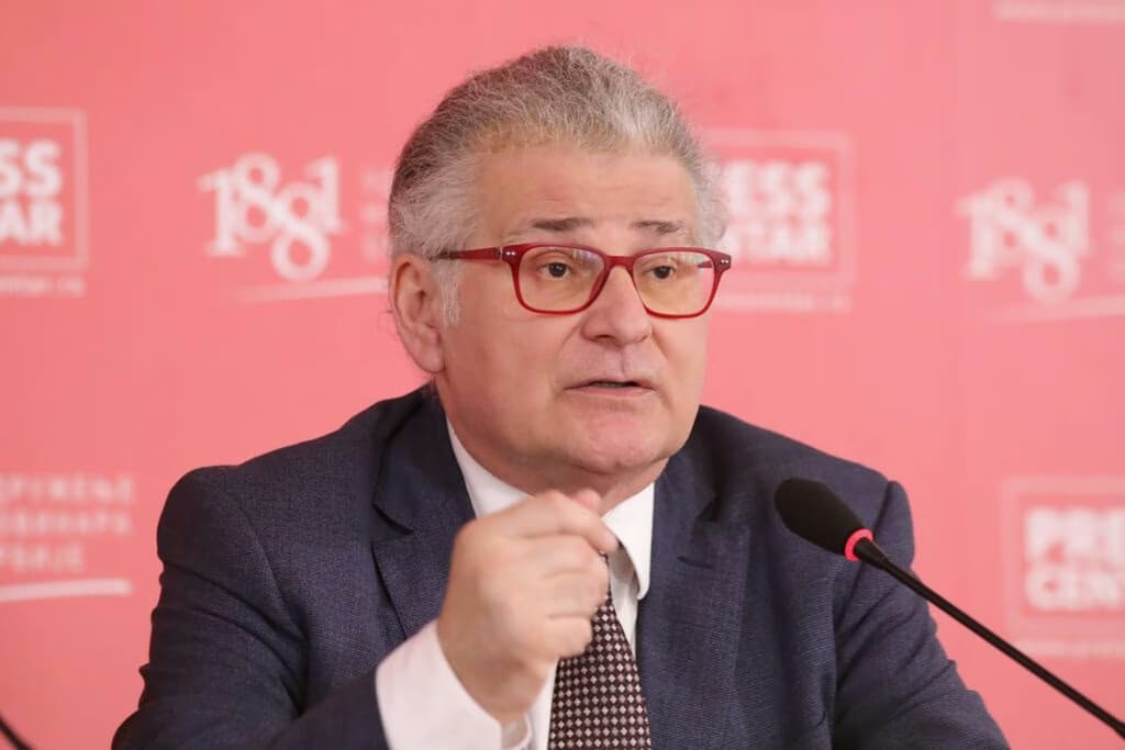 1769511497-1747312523-Beta-9wxno.format-avif.width-1200