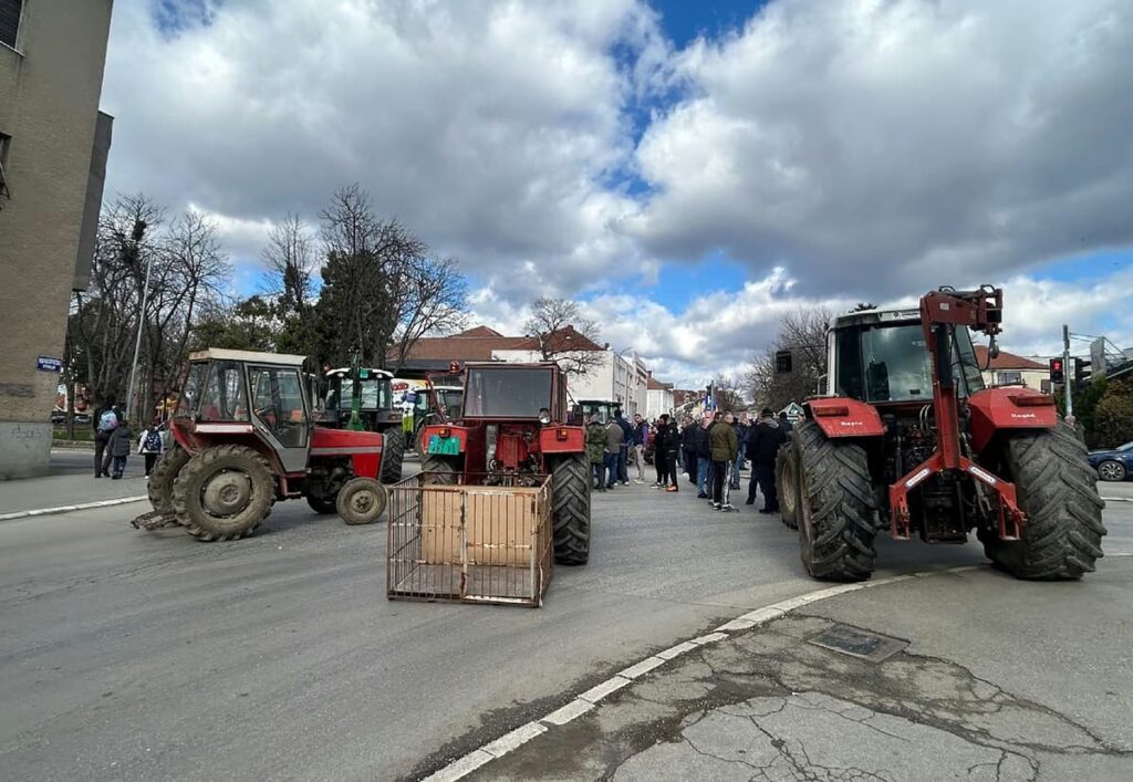 1772022796-1772018597404826-b.format-avif.width-1200