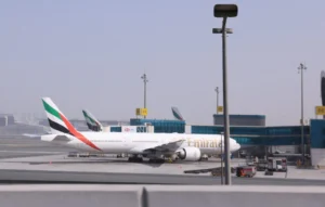 2026-03-02T173943Z-33426396-RC26WJA2LKH4-RTRMADP-3-IRAN-CRISIS-AIRLINES-DUBAI-1536x978