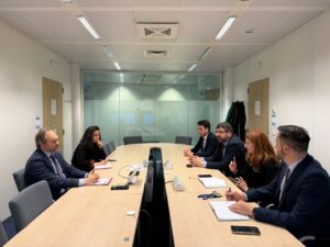 Predstavnici-ZLF-i-Emanuel-Ziofre,-Evropska-sluzba-za-spoljne-poslove,-direktor-za-Jugoistocnu-Evropu