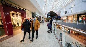 000-92U23A.format-avif.width-1200