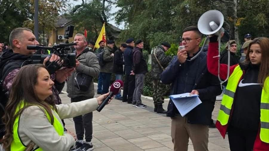 1775381984-1586.jpg02.format-avif.width-1200